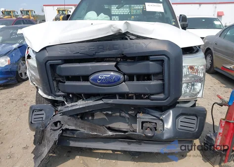 2015 Ford F250 Xl из США, поврежденный, VIN 1FDBF2A67FEC83574